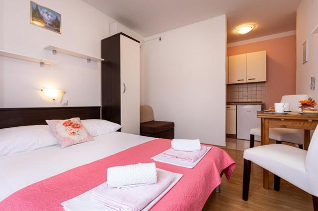 Apartments Marinko Baška Kültér fotó